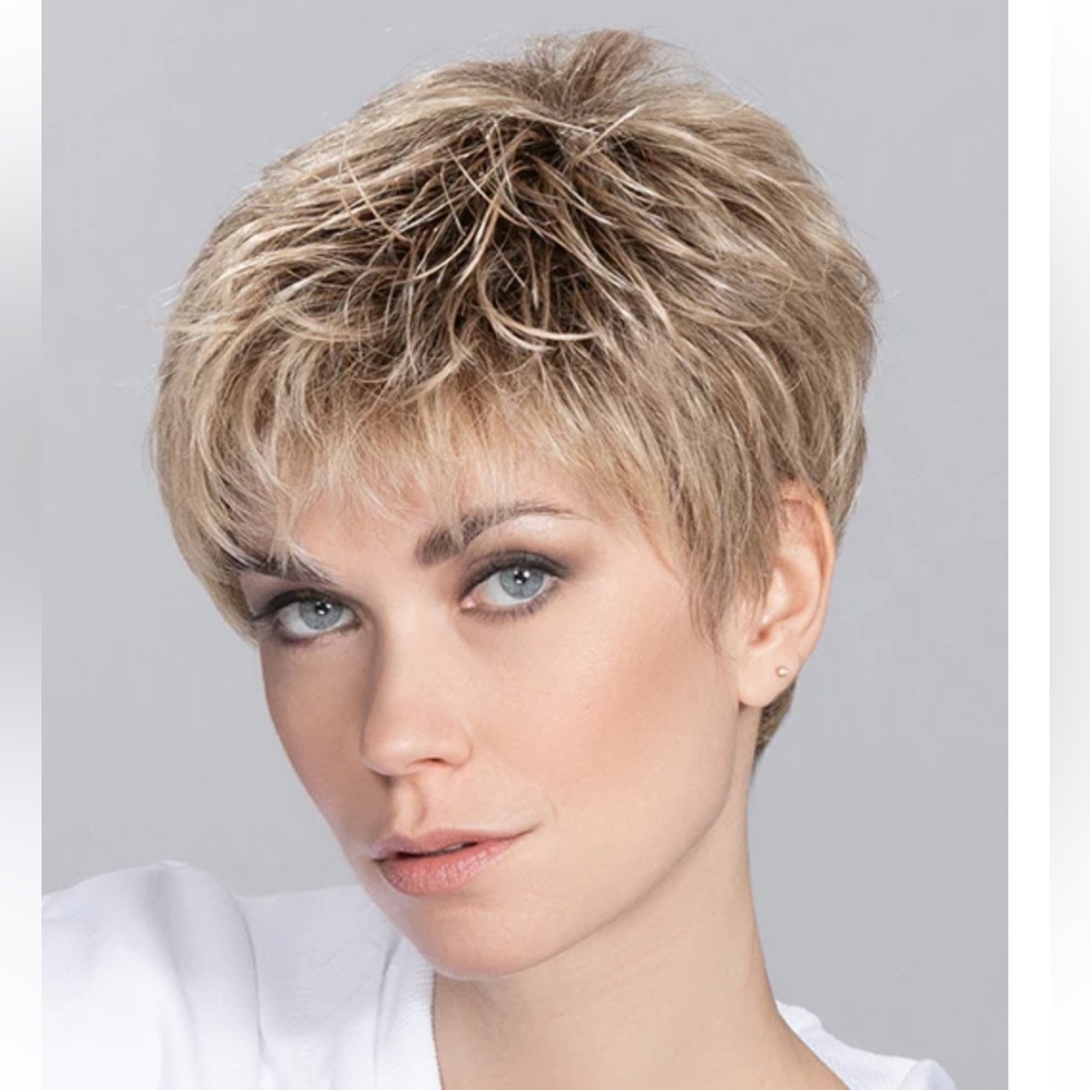 ⭐️ NWT ELLEN WILLE YOKO WIG